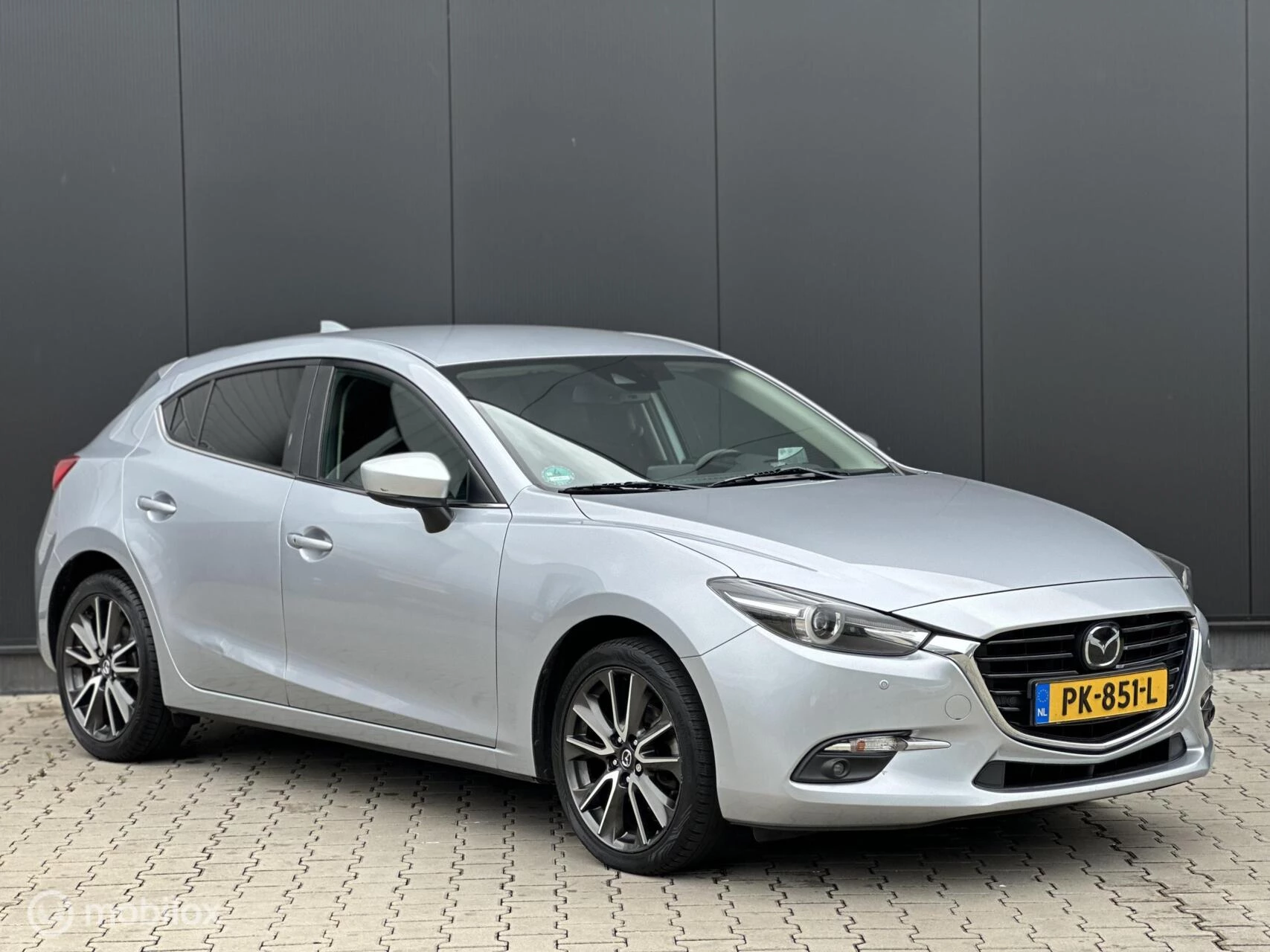 Hoofdafbeelding Mazda 3