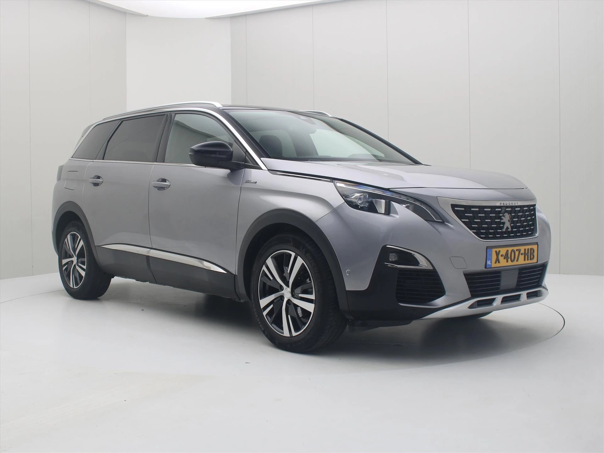 Hoofdafbeelding Peugeot 5008