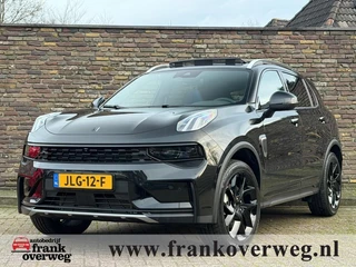 Lynk & Co 01 1.5 Plug in Hybride Zwarte hemel Black Style Panodak ACC Carplay