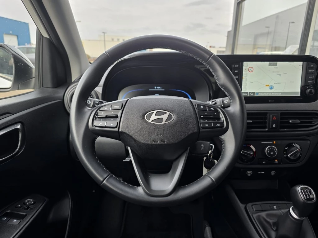 Hoofdafbeelding Hyundai i10