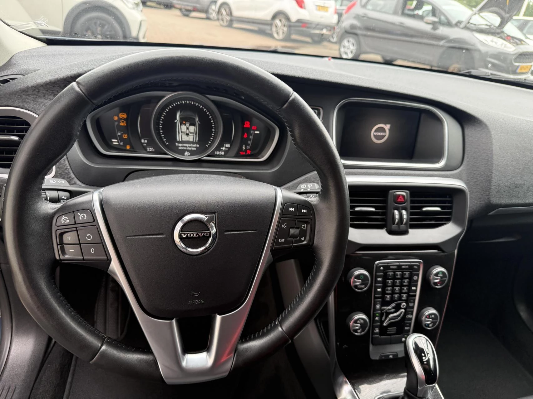 Hoofdafbeelding Volvo V40