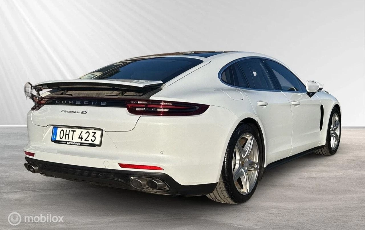 Hoofdafbeelding Porsche Panamera