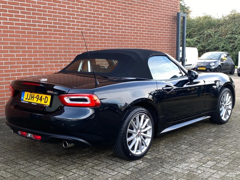 Hoofdafbeelding Fiat 124 Spider