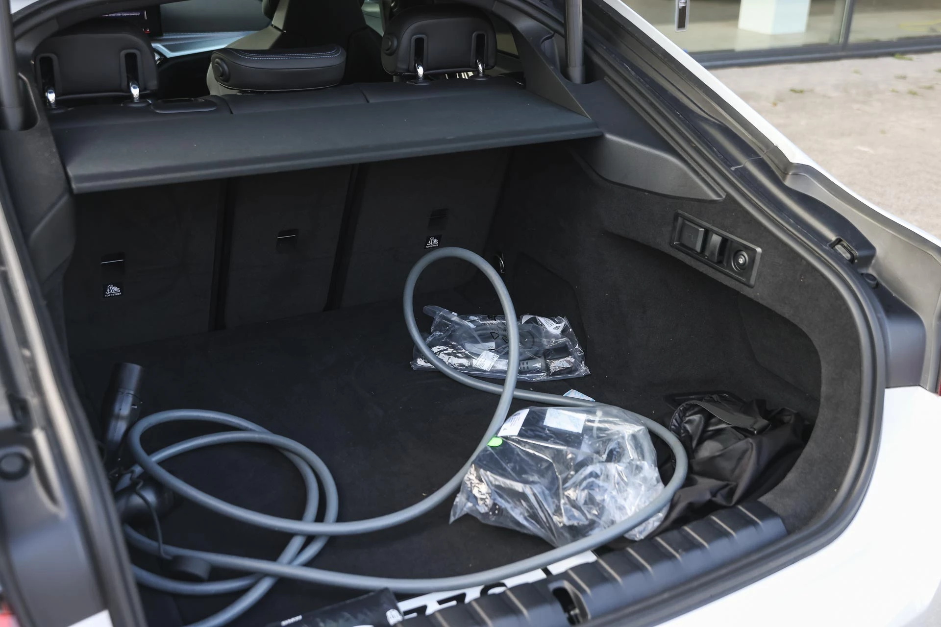 Hoofdafbeelding BMW i4
