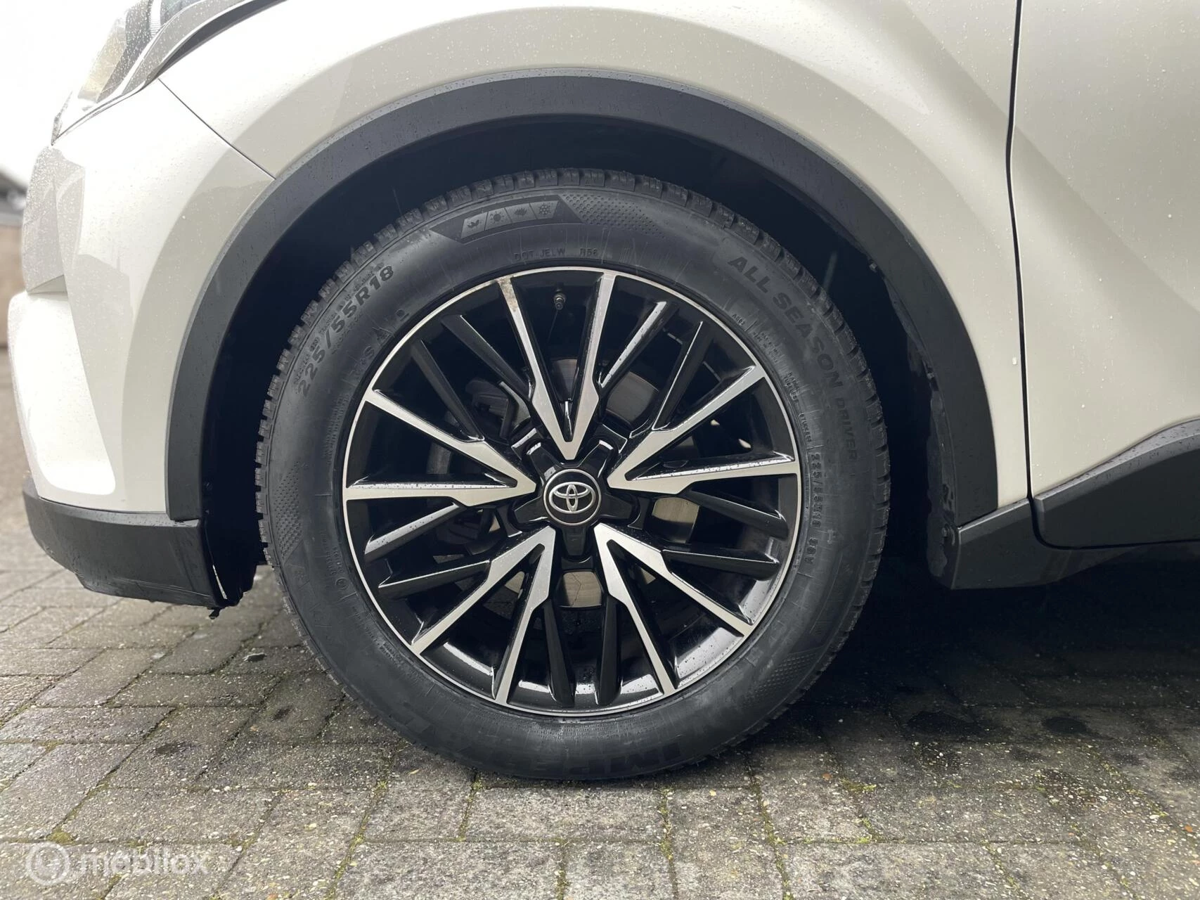 Hoofdafbeelding Toyota C-HR