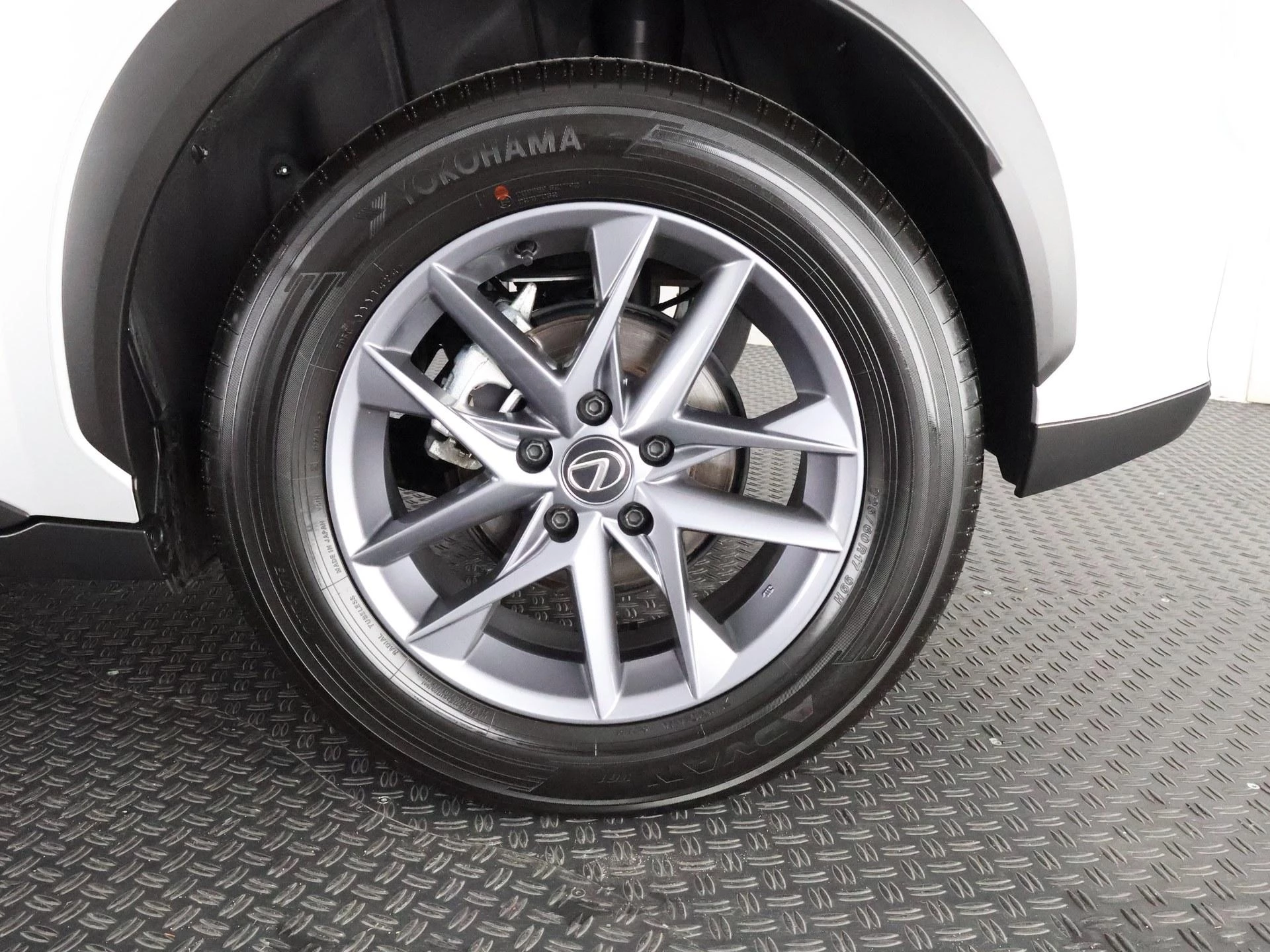 Hoofdafbeelding Lexus LBX
