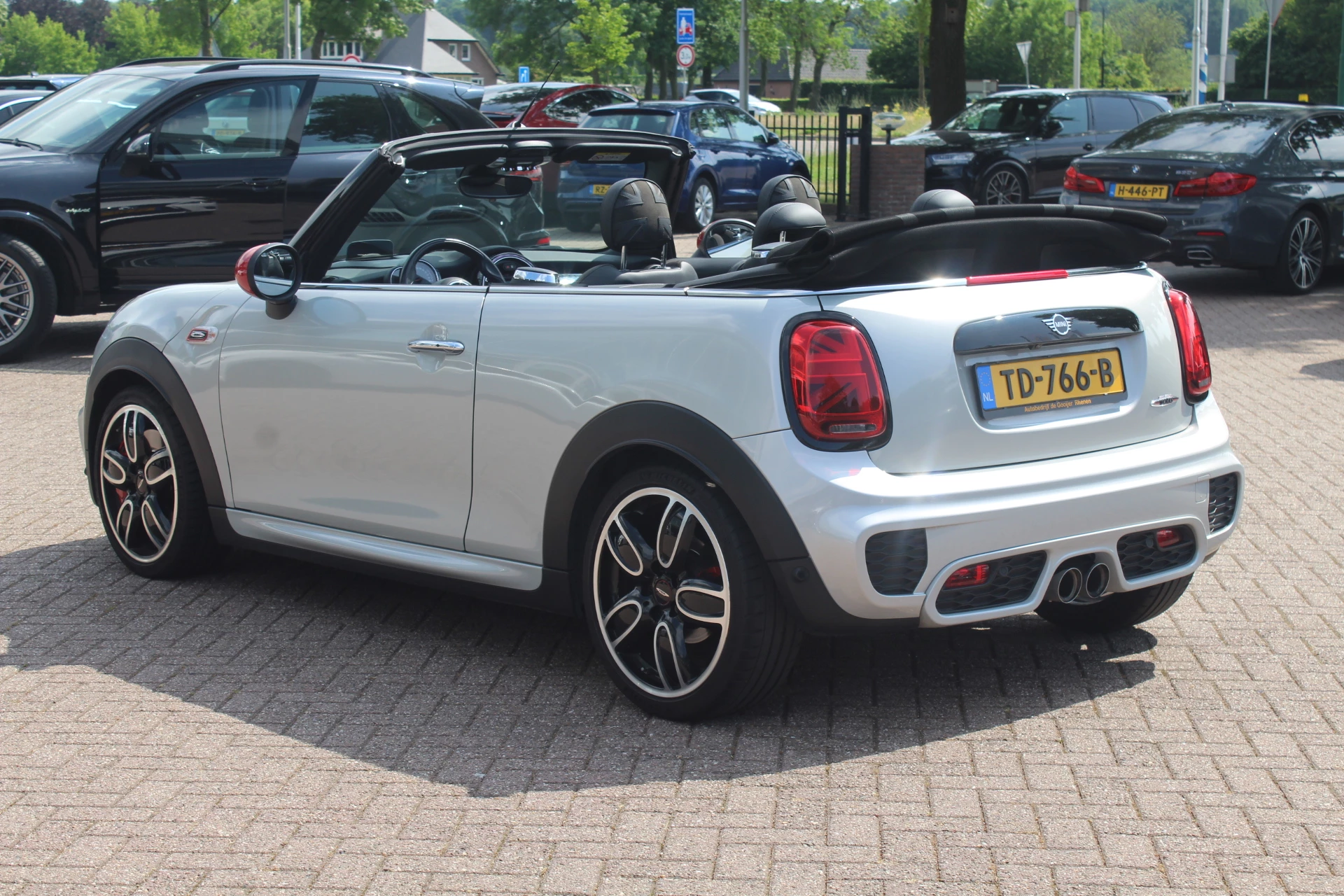 Hoofdafbeelding MINI Cooper Cabrio