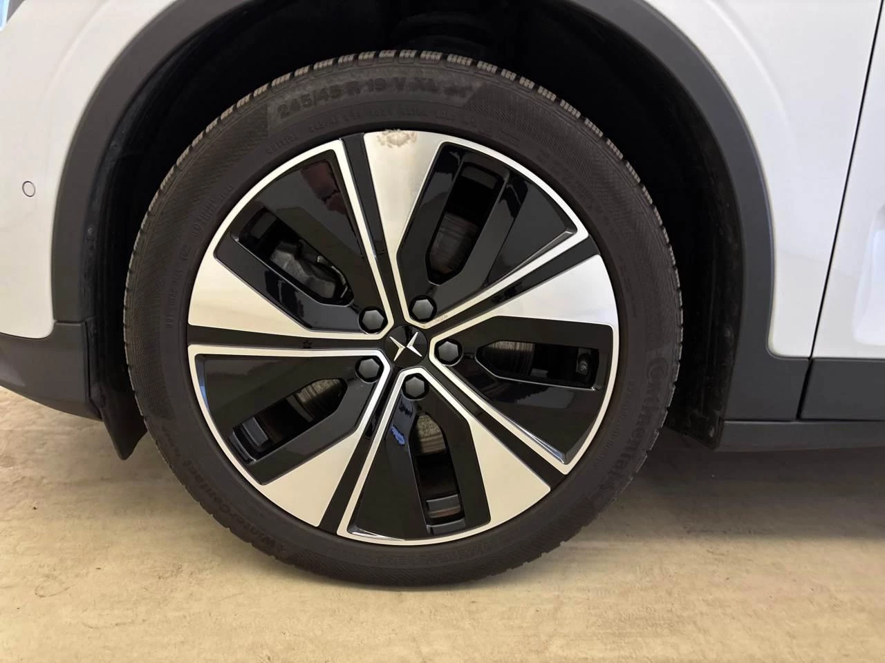 Hoofdafbeelding Polestar 2