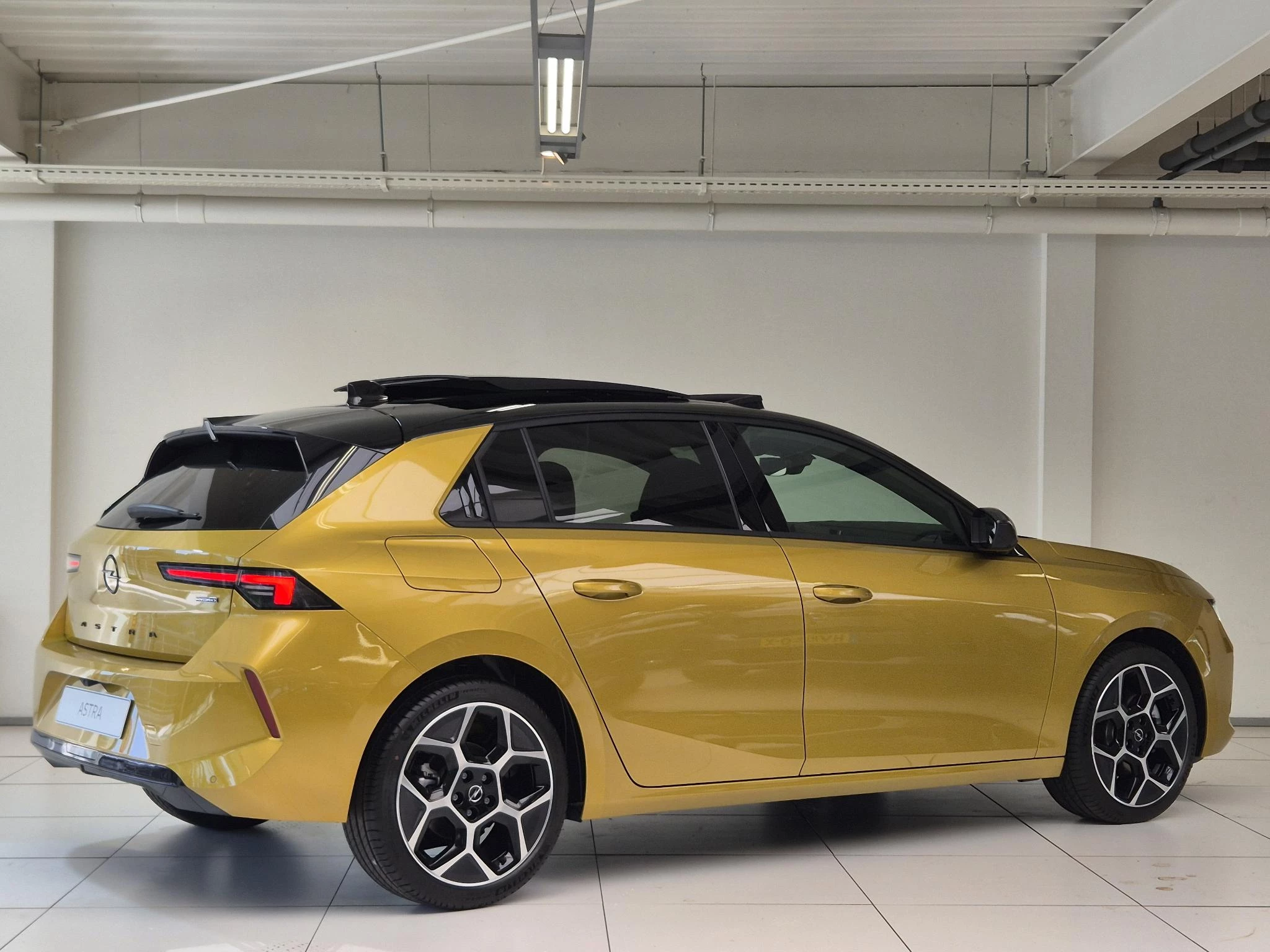 Hoofdafbeelding Opel Astra