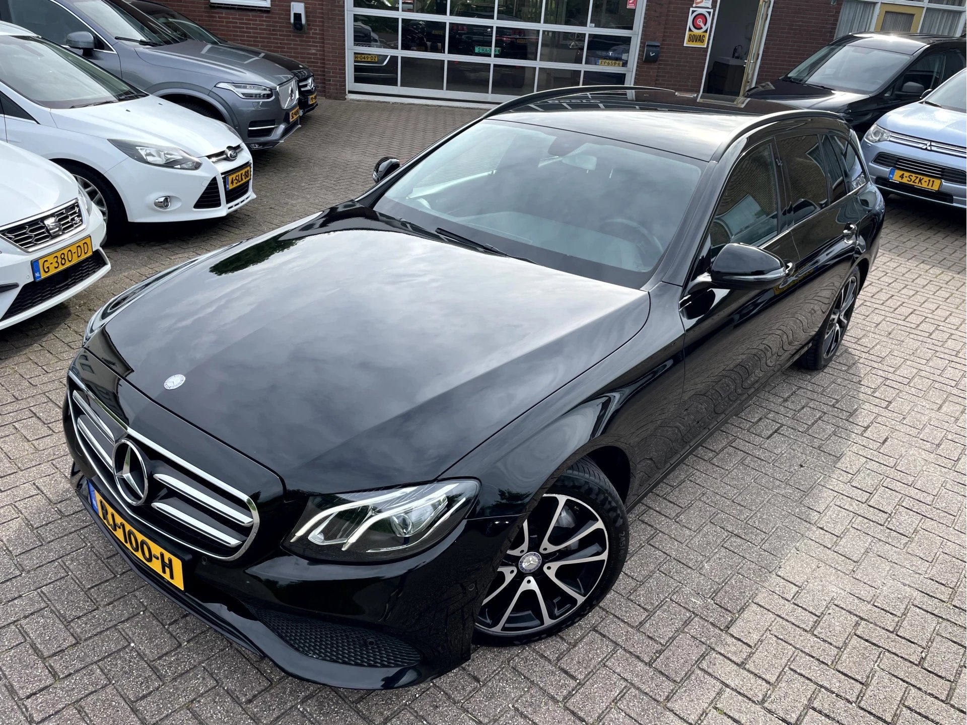 Hoofdafbeelding Mercedes-Benz E-Klasse