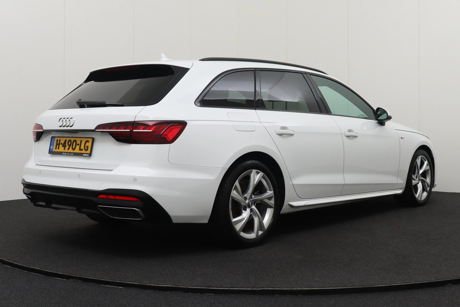 Hoofdafbeelding Audi A4