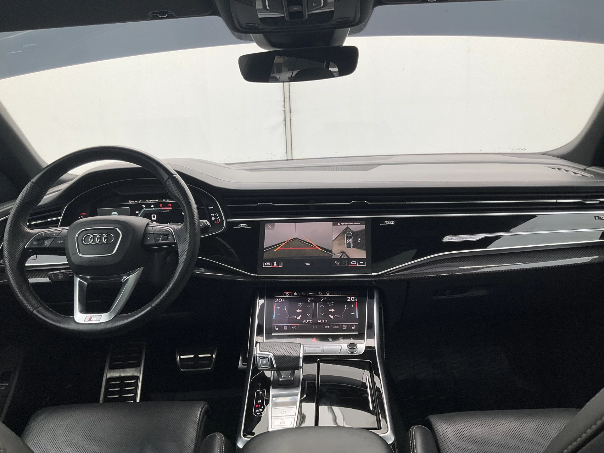 Hoofdafbeelding Audi Q8
