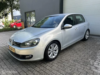 Volkswagen Golf 1.4 TSI Highline / Nieuwstaat / Trekhaak /