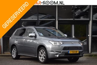 Hoofdafbeelding Mitsubishi Outlander Mitsubishi Outlander 2.0 PHEV Instyle+ Navi Cruise Camera