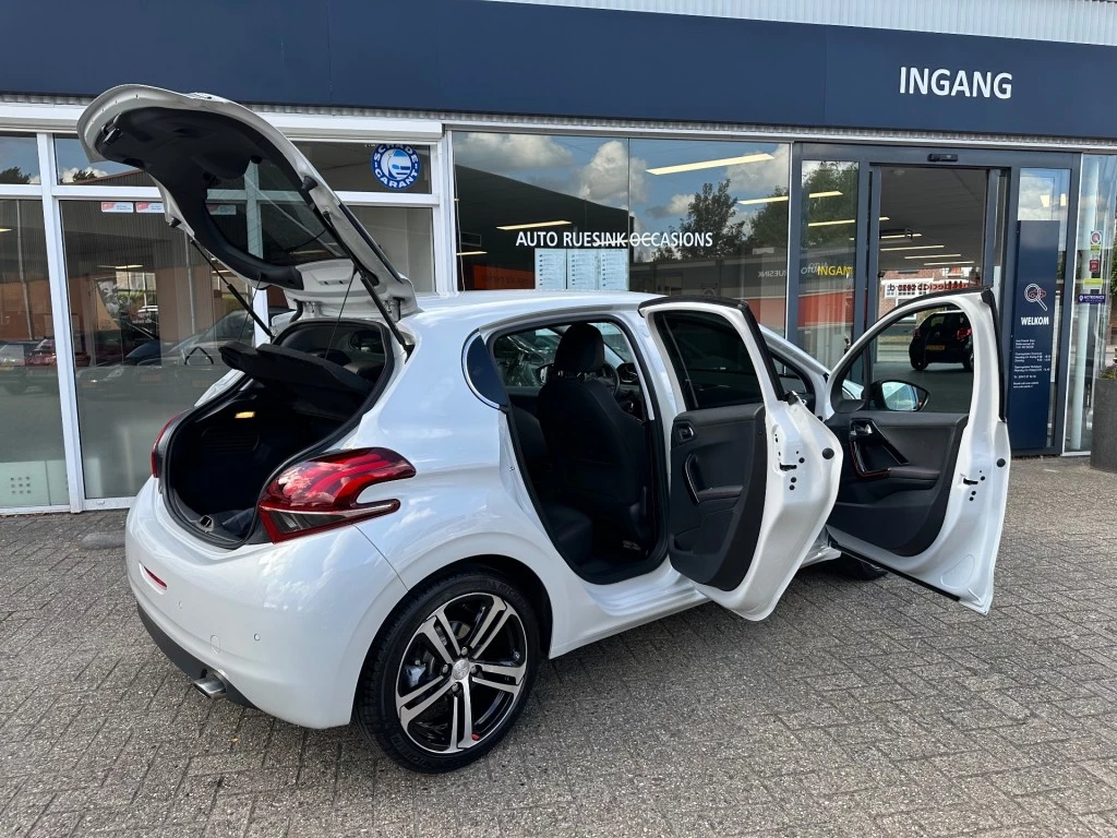 Hoofdafbeelding Peugeot 208