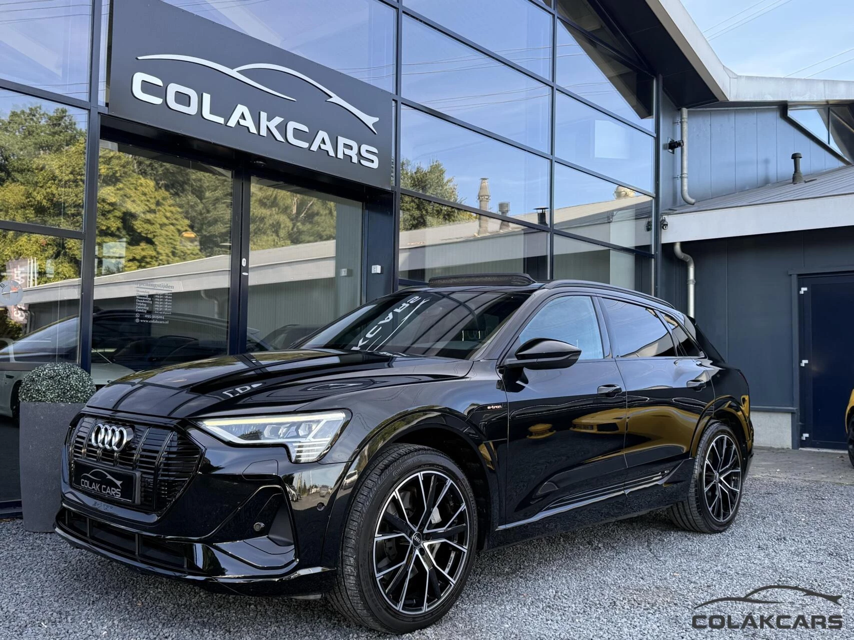 Hoofdafbeelding Audi e-tron