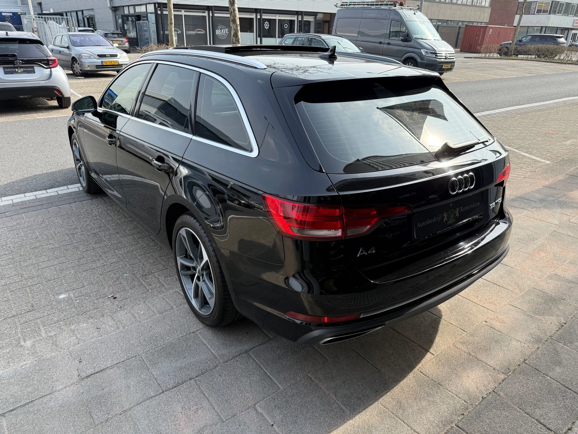 Hoofdafbeelding Audi A4