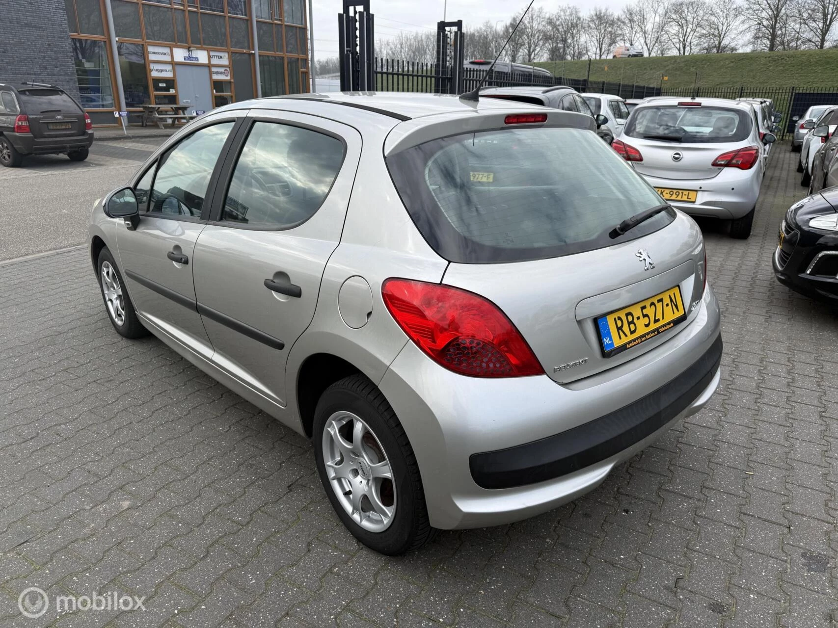 Hoofdafbeelding Peugeot 207