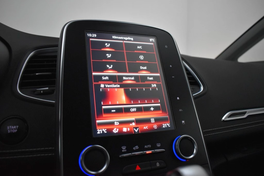 Hoofdafbeelding Renault Scénic