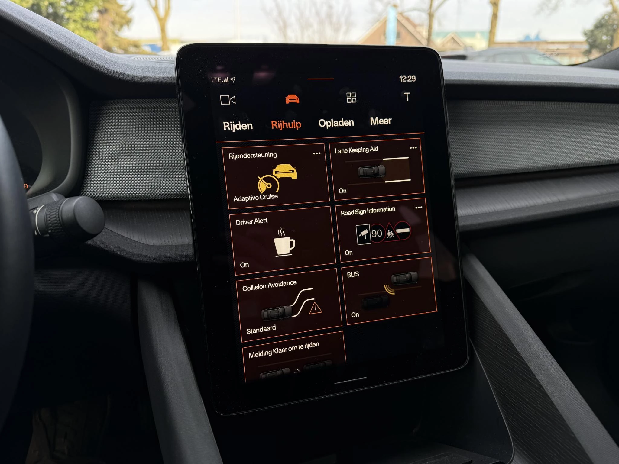 Hoofdafbeelding Polestar 2