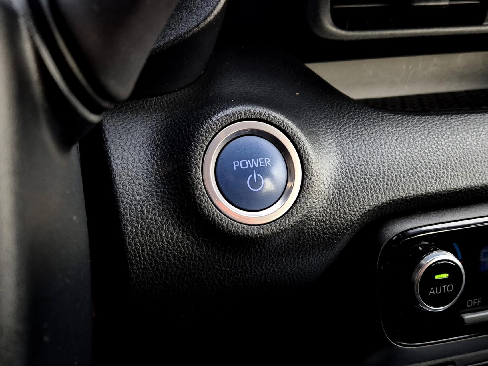 Hoofdafbeelding Mazda 2 Hybrid