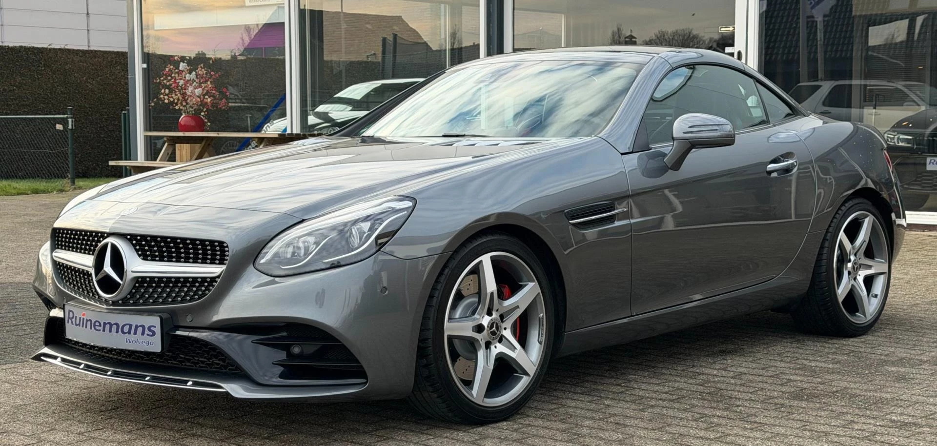 Hoofdafbeelding Mercedes-Benz SLC