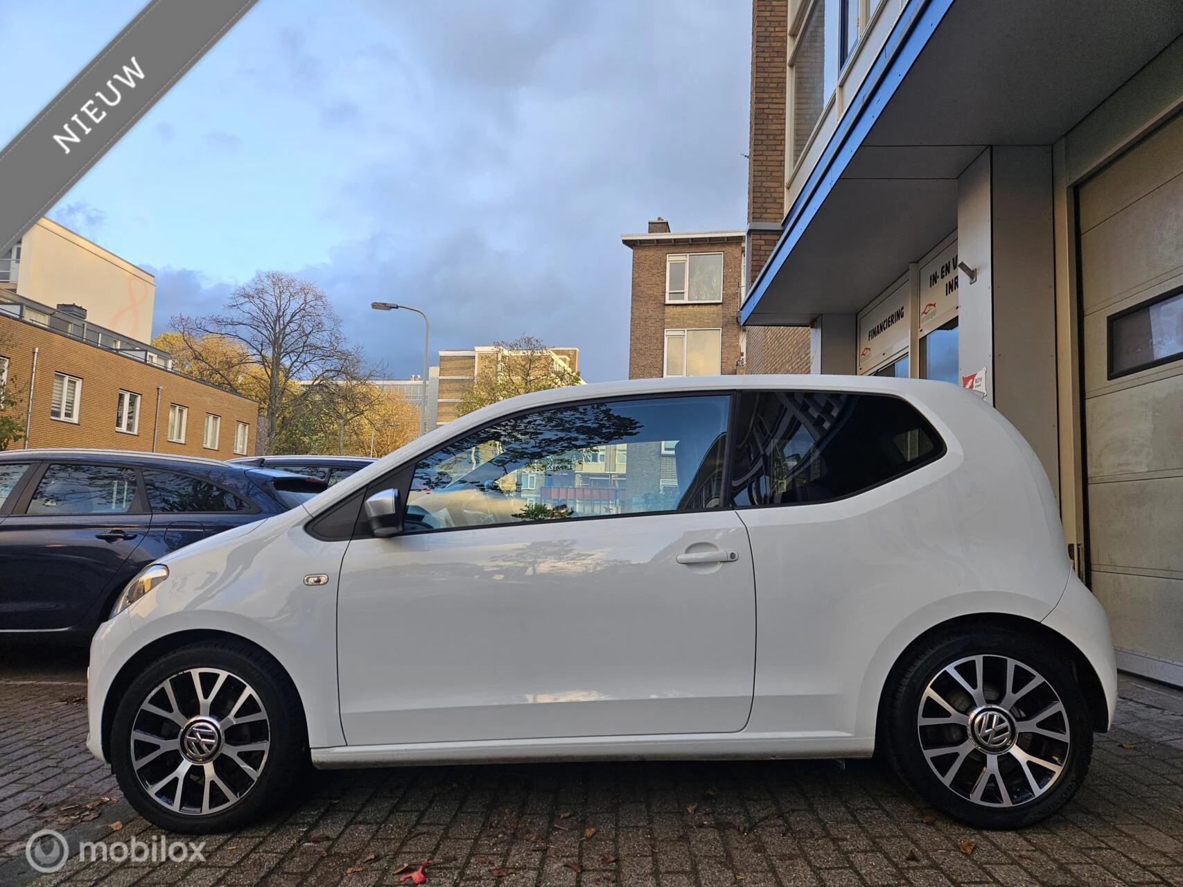Hoofdafbeelding Volkswagen up!