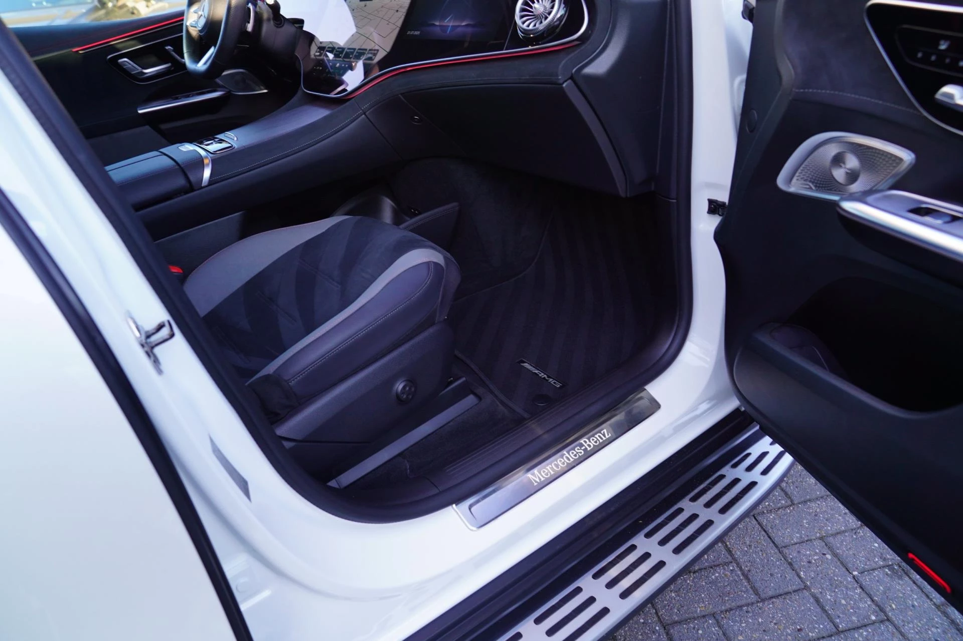 Hoofdafbeelding Mercedes-Benz EQE
