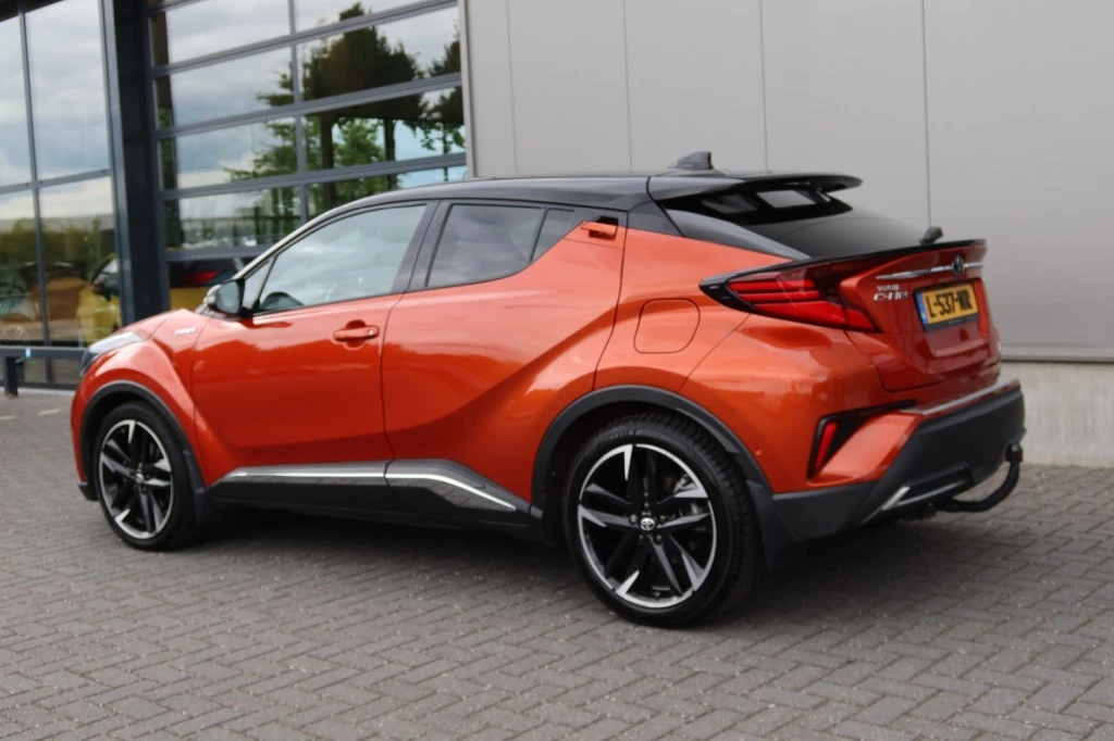 Hoofdafbeelding Toyota C-HR