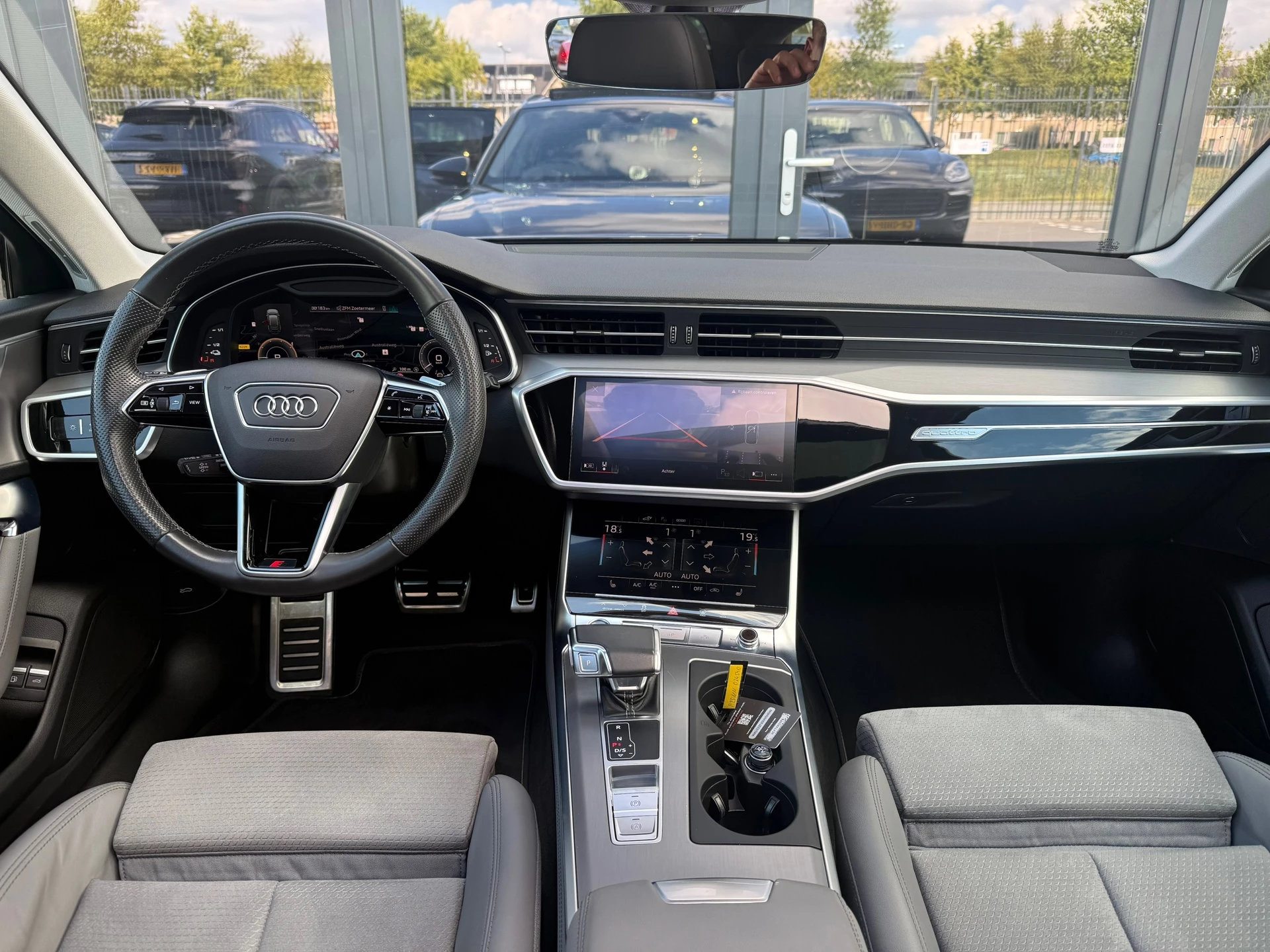 Hoofdafbeelding Audi A6