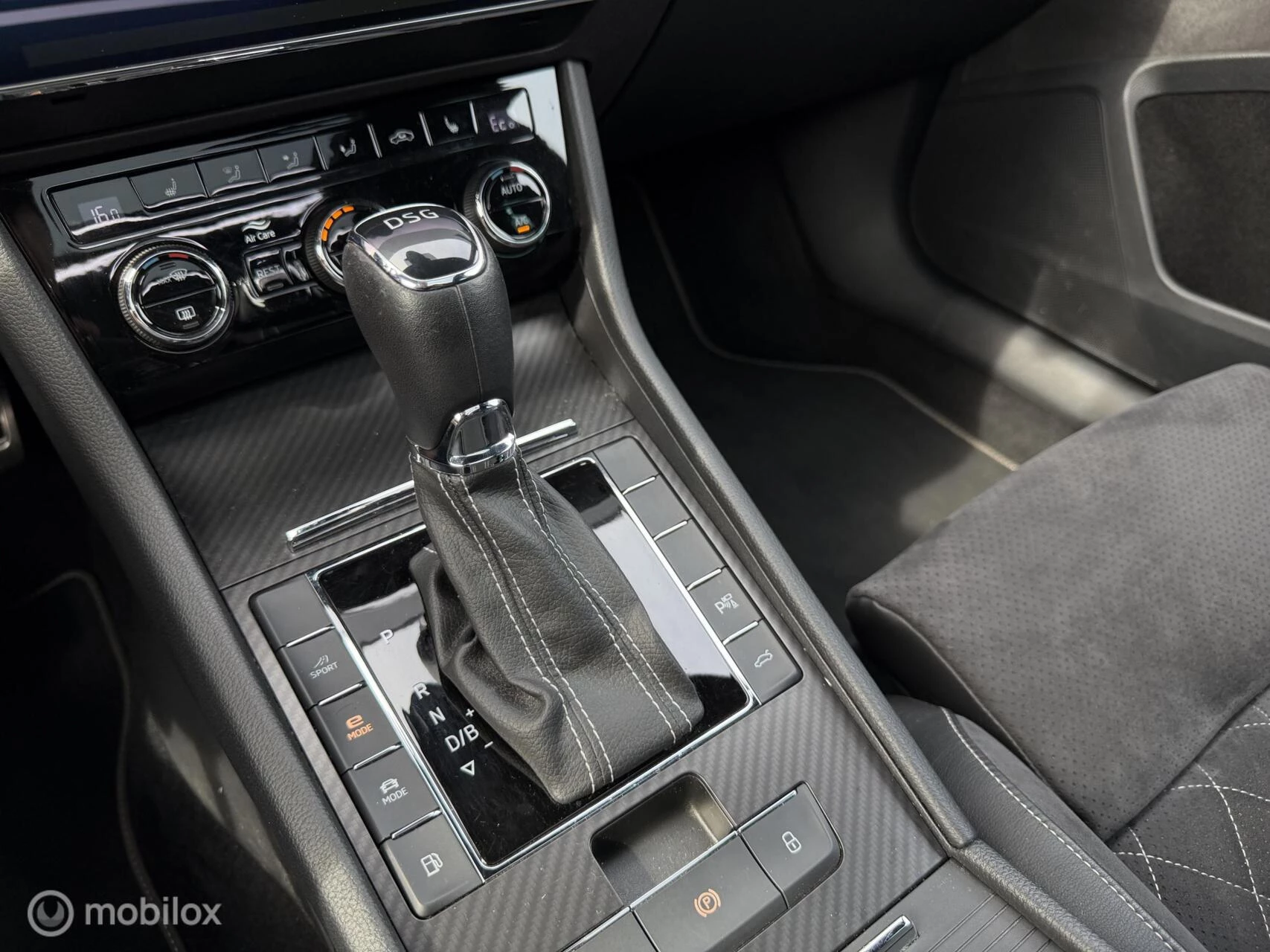 Hoofdafbeelding Škoda Superb