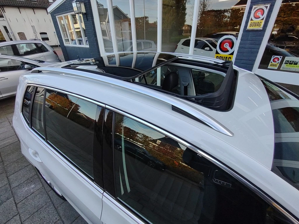 Hoofdafbeelding Volkswagen Golf Sportsvan