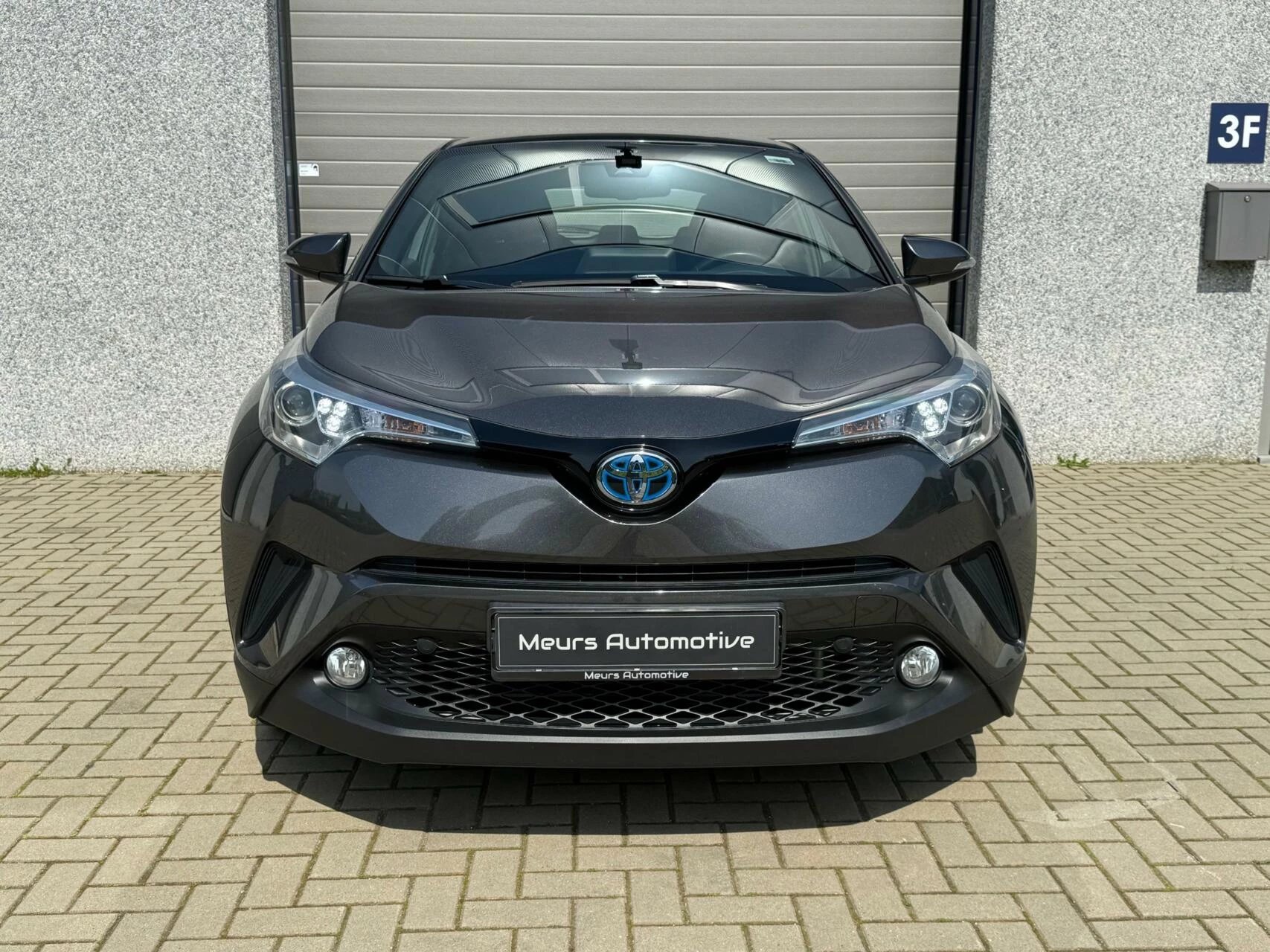 Hoofdafbeelding Toyota C-HR