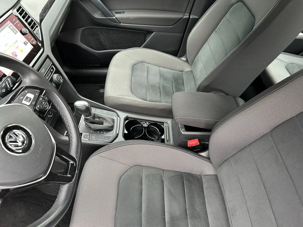 Hoofdafbeelding Volkswagen Golf Sportsvan