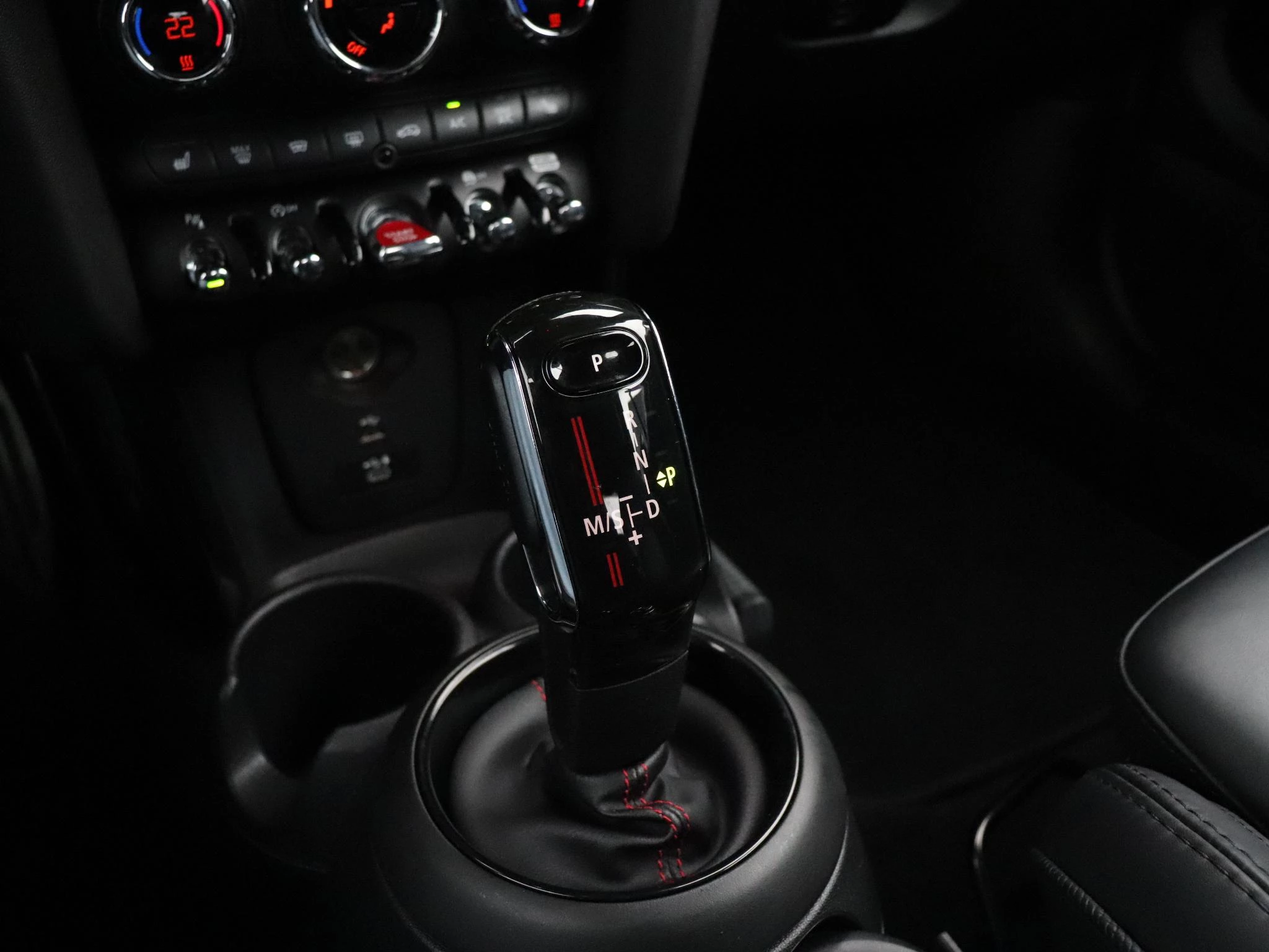 Hoofdafbeelding MINI Cooper Cabrio