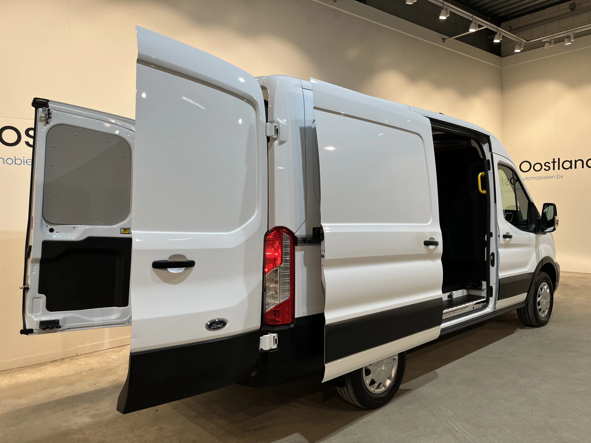 Hoofdafbeelding Ford E-Transit