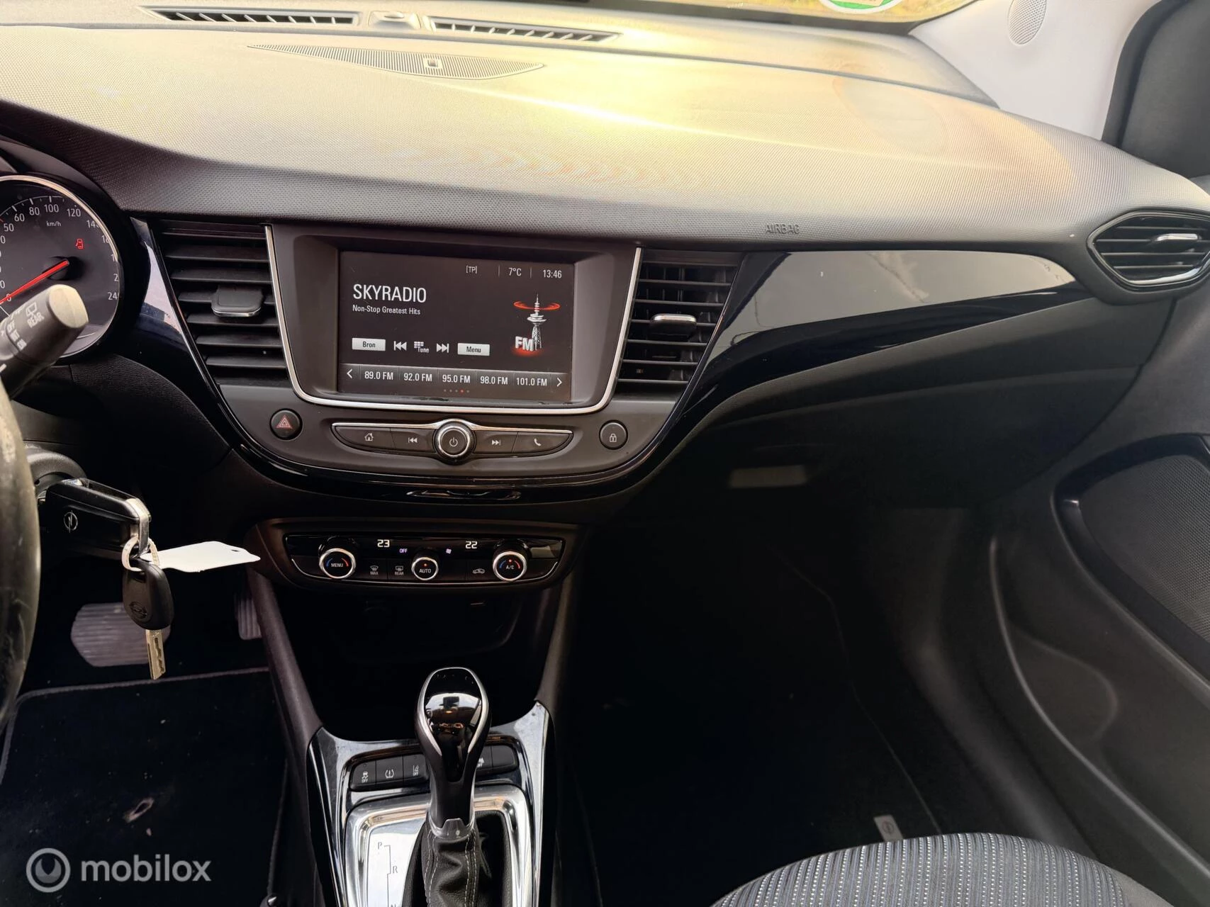 Hoofdafbeelding Opel Crossland X