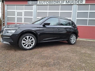 Hoofdafbeelding Škoda Kamiq Škoda Kamiq 1.0 TSI 110 Pk Sport Business Clima Pdc Trekhaak 6 bak