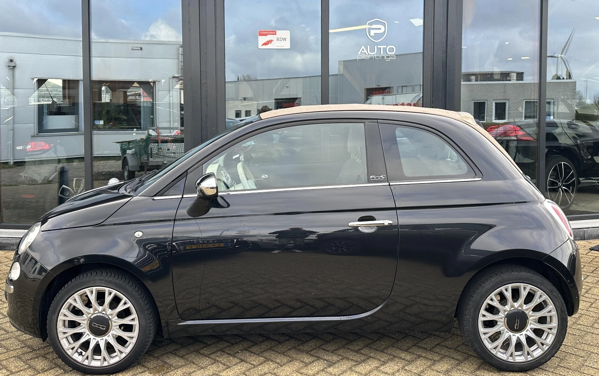 Hoofdafbeelding Fiat 500