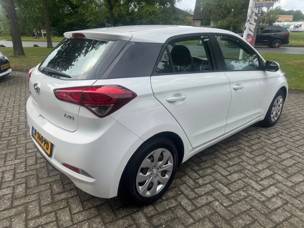 Hoofdafbeelding Hyundai i20