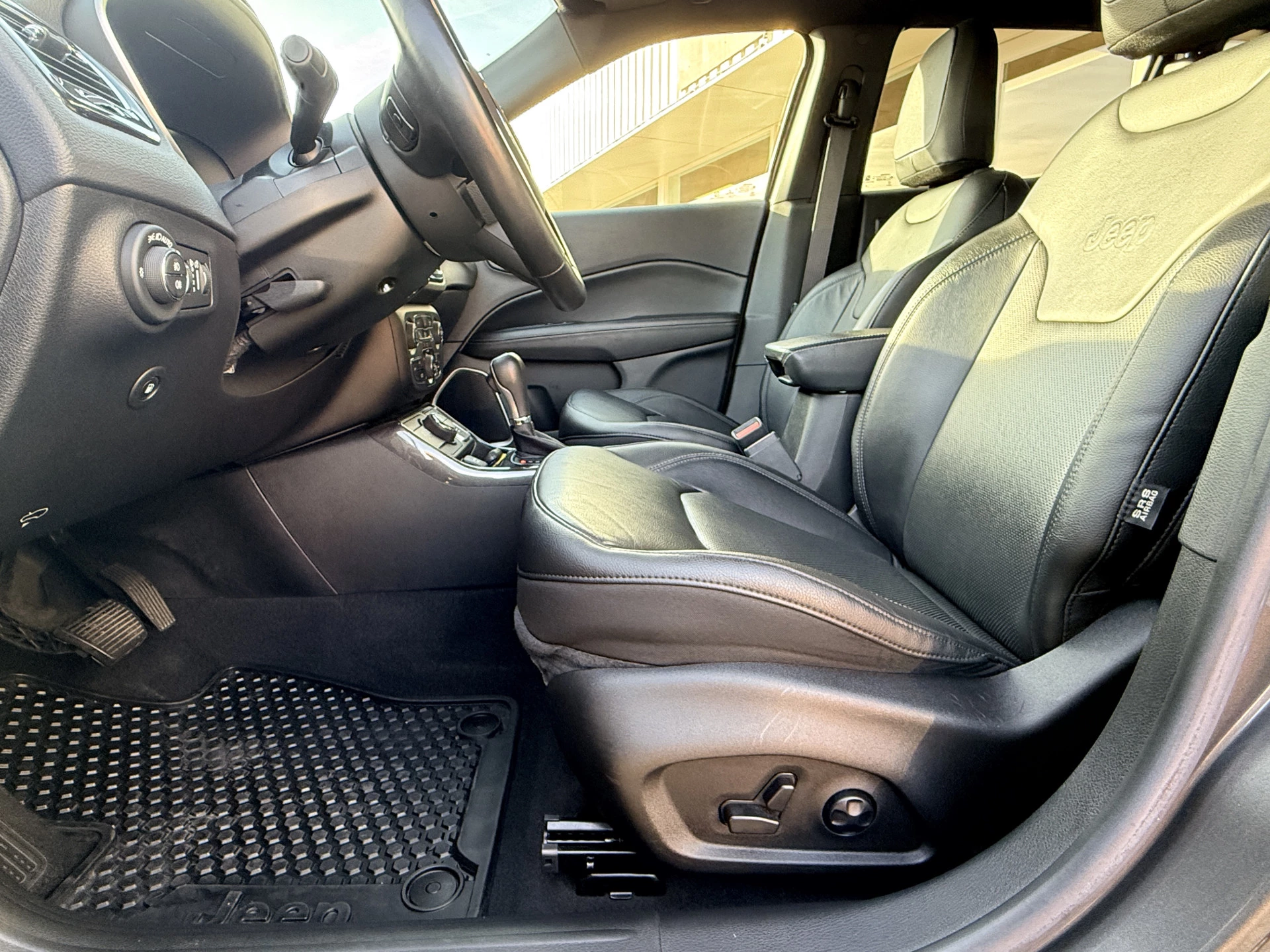 Hoofdafbeelding Jeep Compass