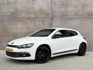 Volkswagen Scirocco 1.4 TSI Highline | Orgi. NL! | Carplay | Climate control | Cruise control | 18 inch | Sportstoelen |