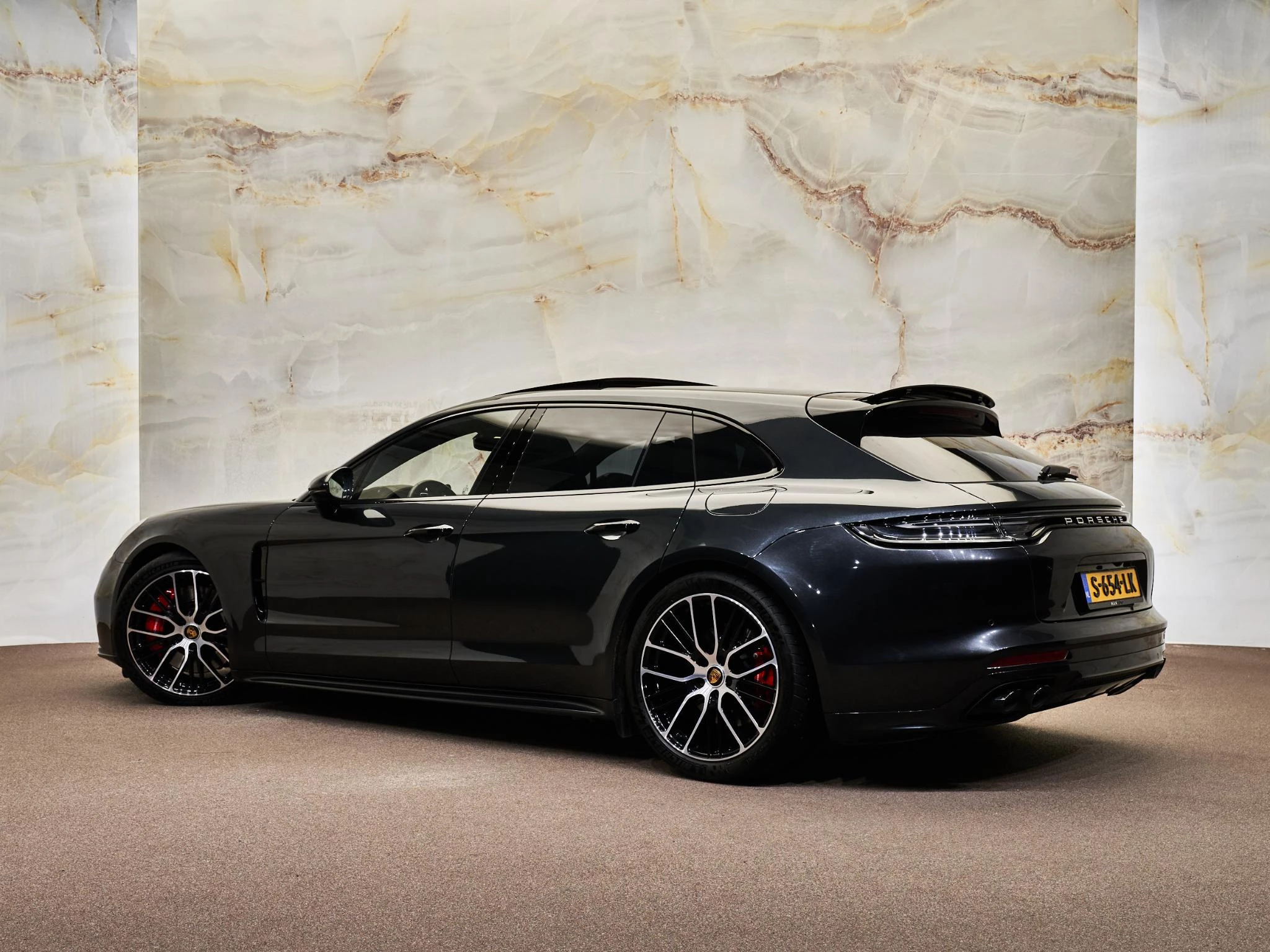 Hoofdafbeelding Porsche Panamera