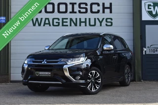 Mitsubishi Outlander 2.0 PHEV Instyle | Stoelverwarming | Trekhaak | Camera |
