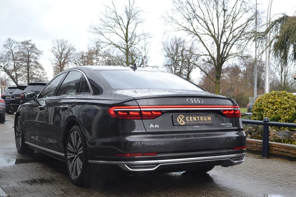 Hoofdafbeelding Audi A8