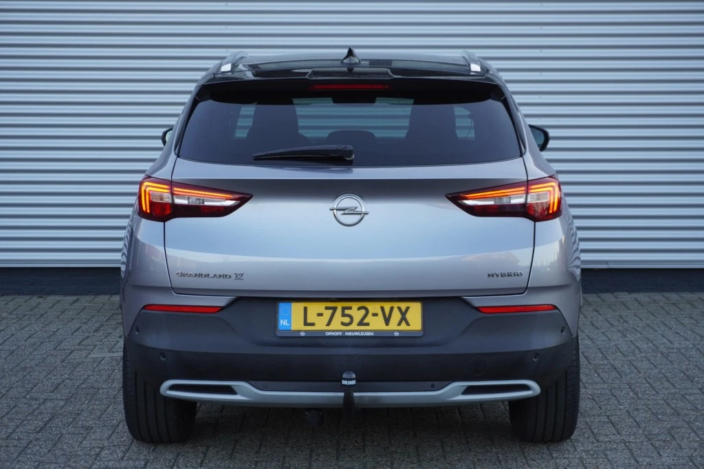 Hoofdafbeelding Opel Grandland X