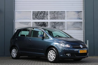 Hoofdafbeelding Volkswagen Golf Plus Volkswagen Golf Plus 1.2 TSI Highline DSG Clima/Cruise/Navi/Bluetooth/PDCv+a/Alcantara/Park.Assist/RadioCD.AUX/Trekhaak/APK:1-2027