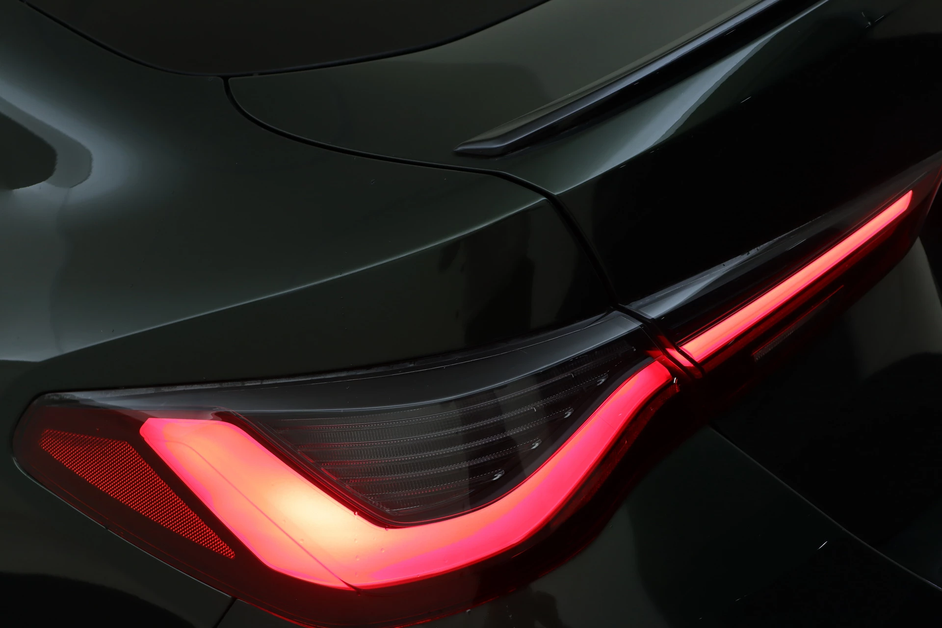 Hoofdafbeelding BMW i4