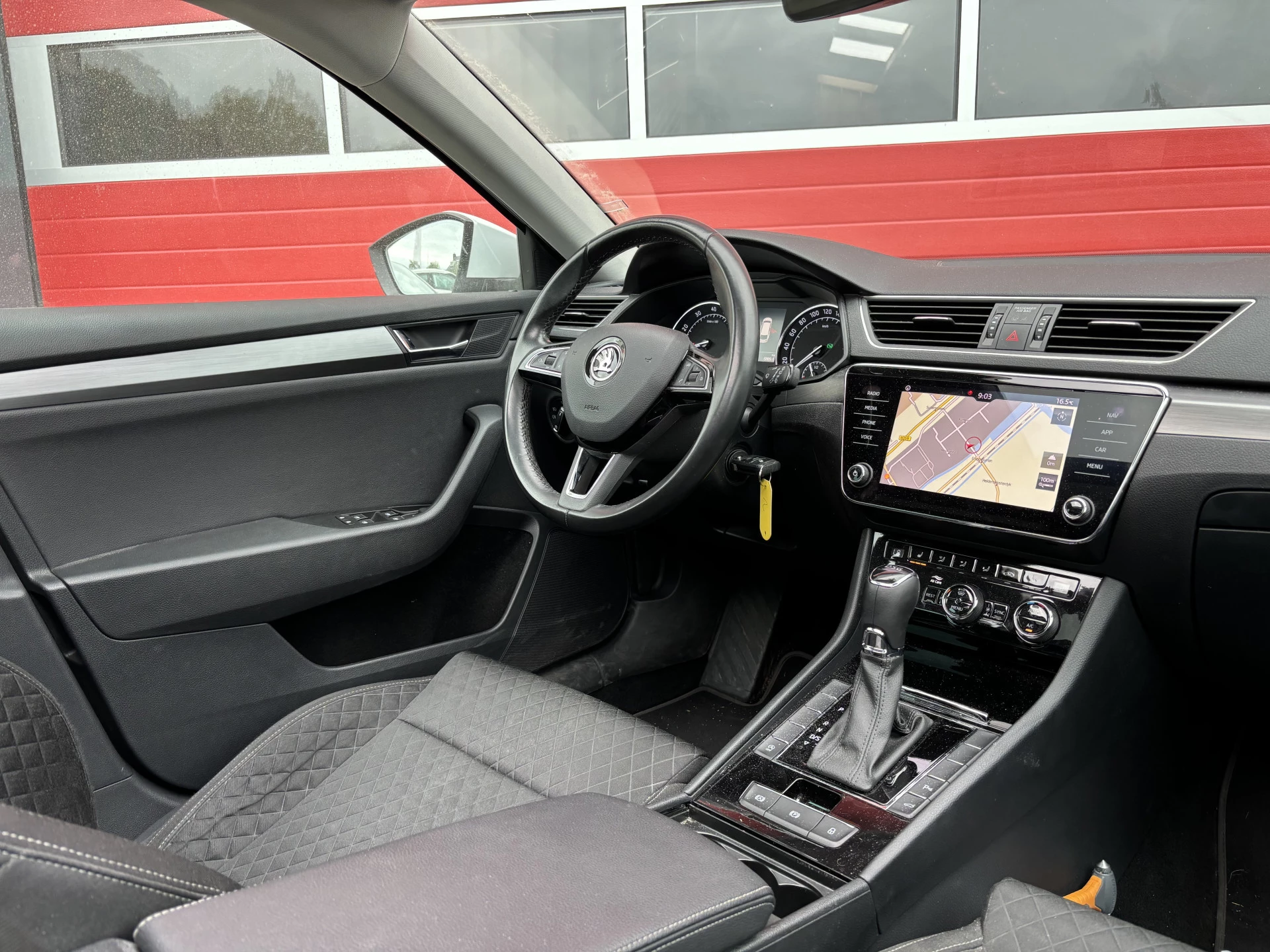 Hoofdafbeelding Škoda Superb