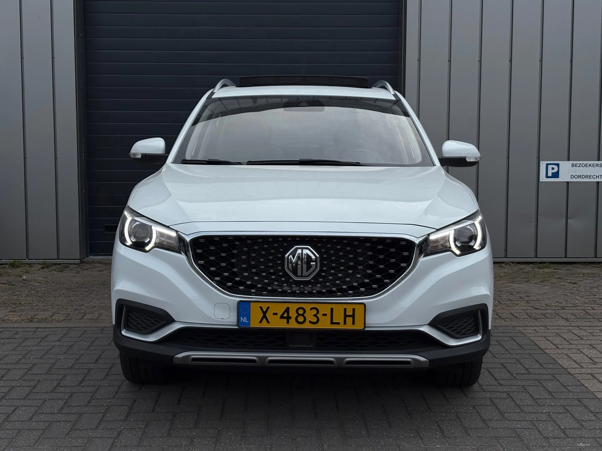 Hoofdafbeelding MG ZS